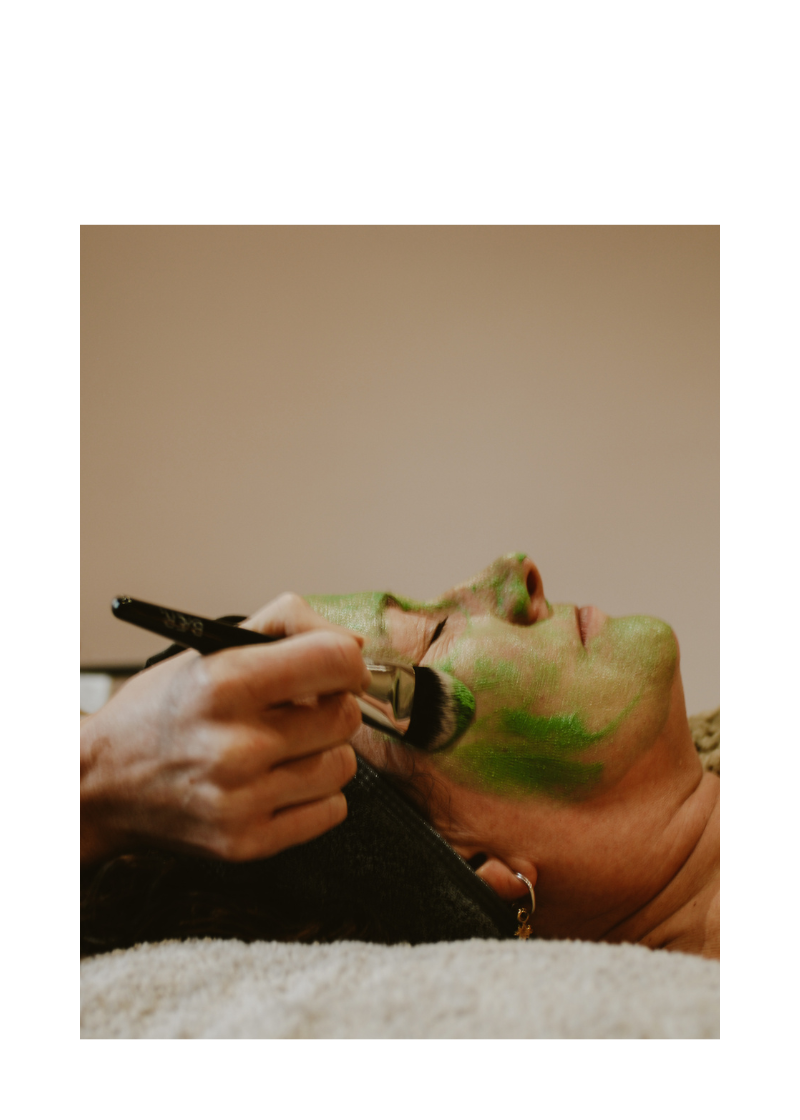 Deep Cleansing Extraction Facial - 60 mins