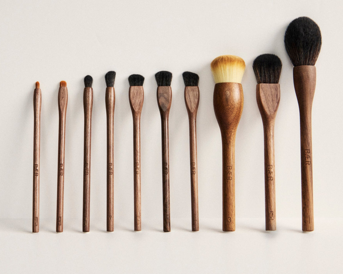BÆR BROWN BRUSH