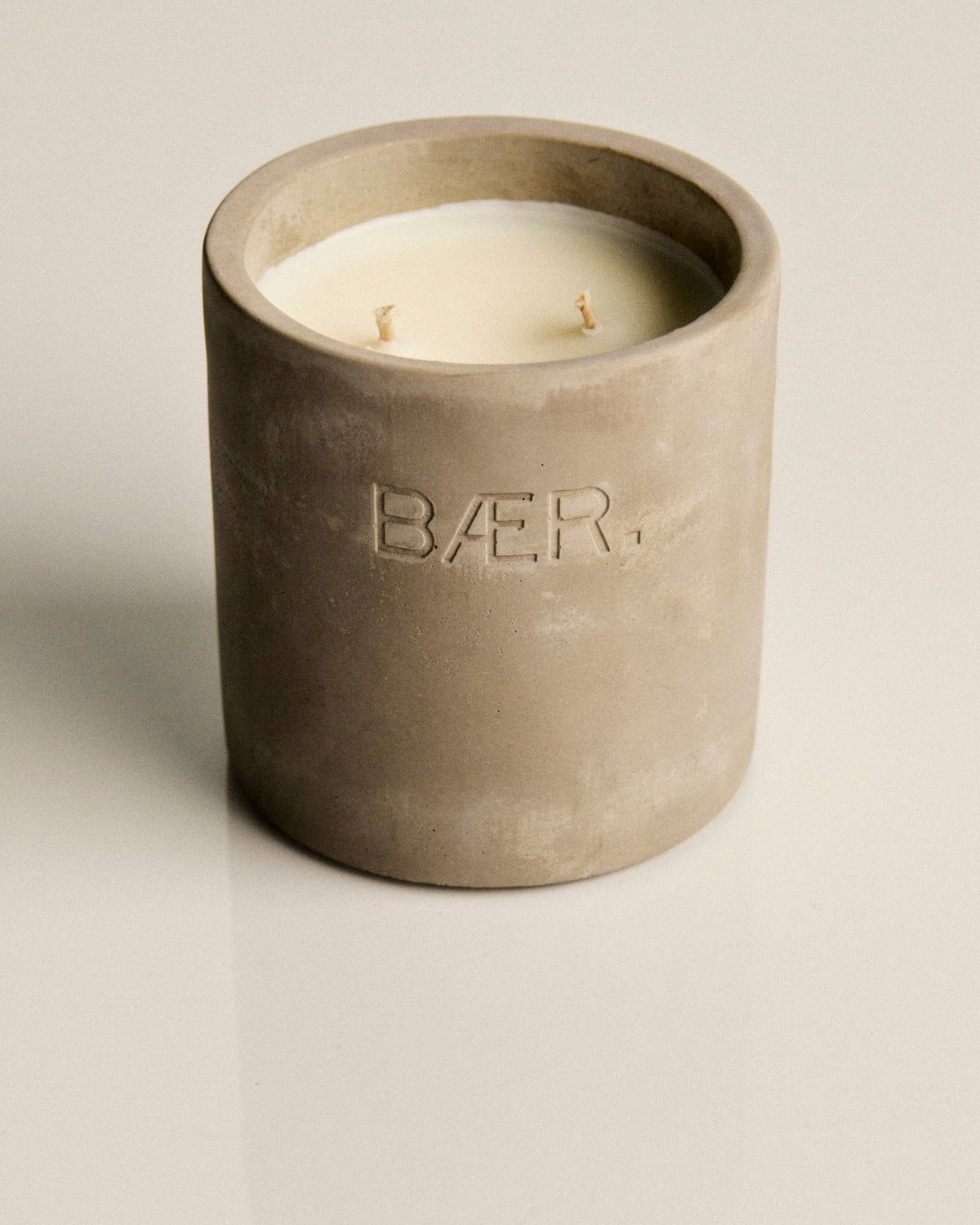 BÆR. Beauty Luxury Concrete Candle 01 BIRCH - 300g