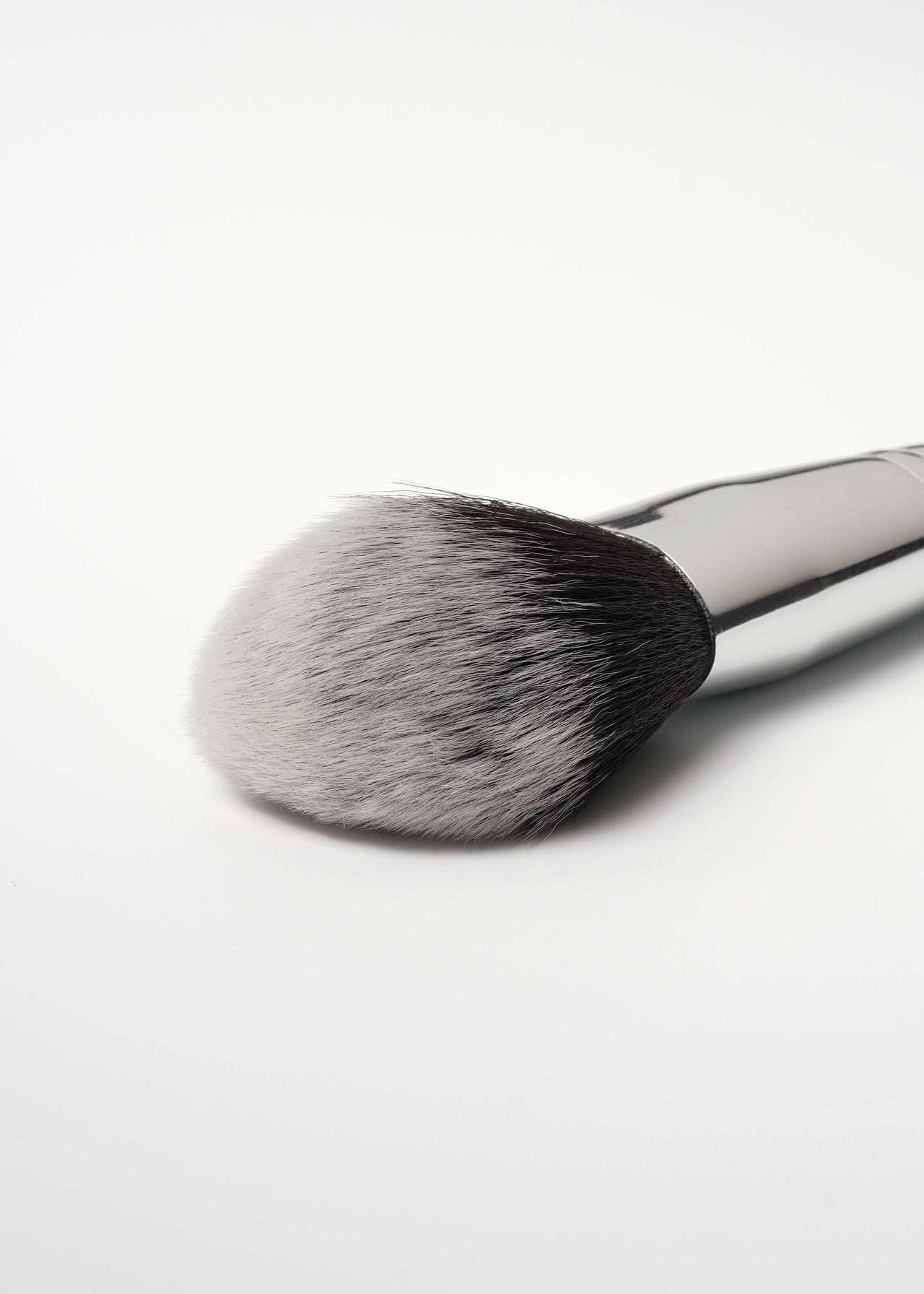 BÆR. Makeup Brush No.04