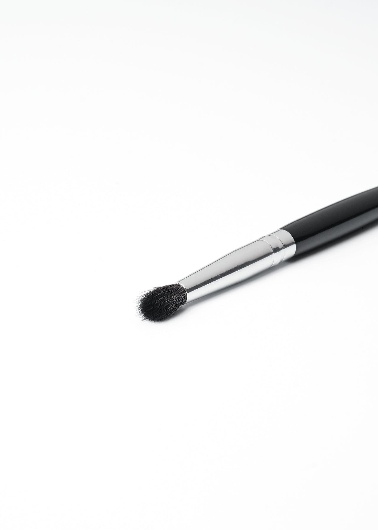 BÆR. Makeup Brush No.28